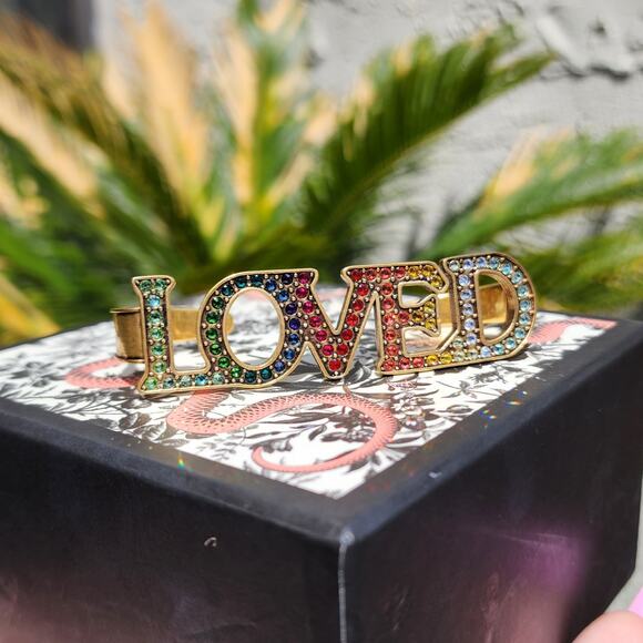 Gucci LOVED Palm Cuff Rainbow Rhinestone Gold Tone Swarovski Crystal Bracelet - Picture 4 of 16